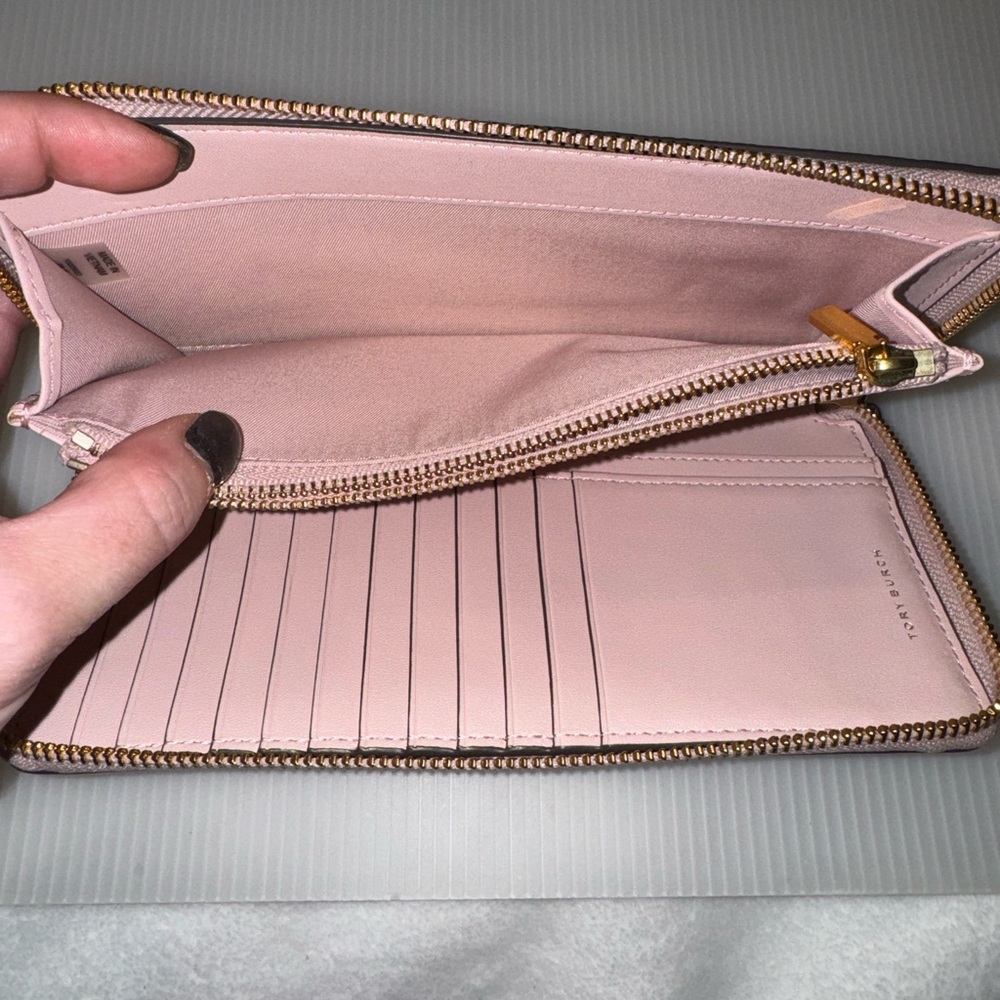 Tory Burch Pink Robinson Long Travel Wallet - Picture 10 of 14